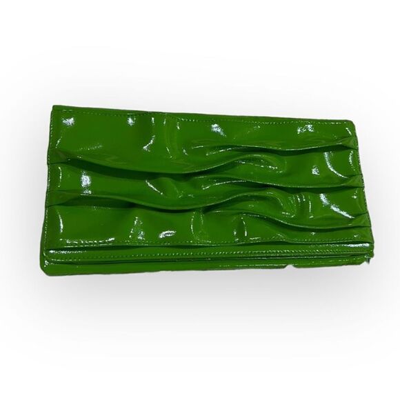 Nordstrom Green Ruffle Fold Over Clutch - Picture 1 of 2